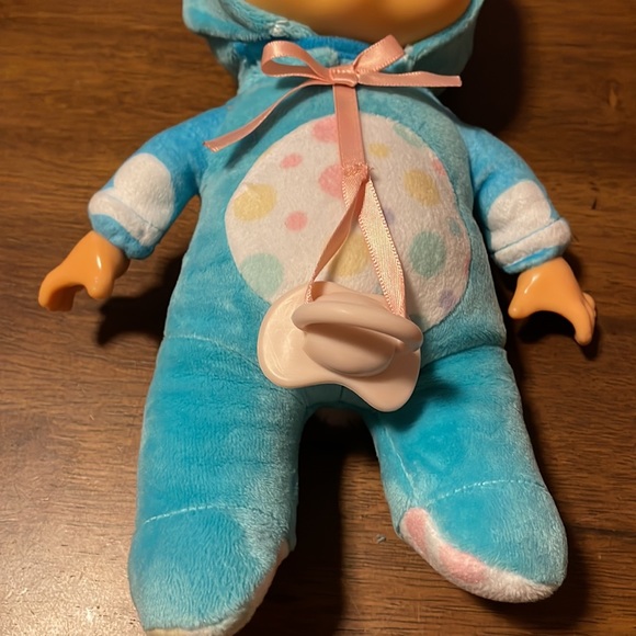 Easter Cry Babies Tiny Cuddles Bunny Brookes Doll, Easter toy NWOT - Picture 8 of 13